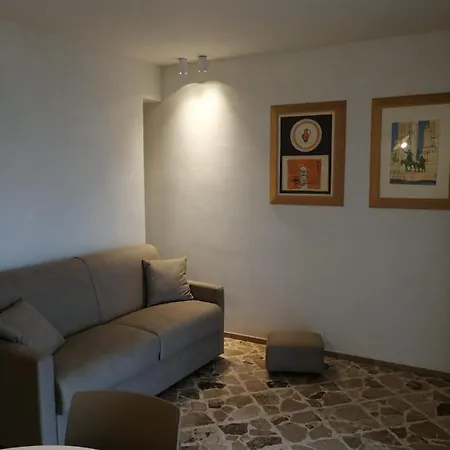 Fronte Porto * تراباني