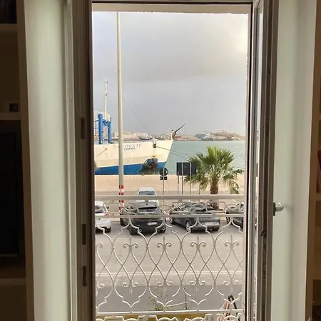 Fronte Porto * تراباني