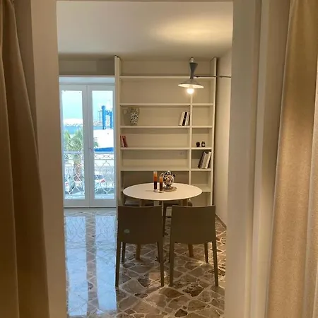 شقة Fronte Porto *