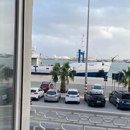 Fronte Porto * تراباني